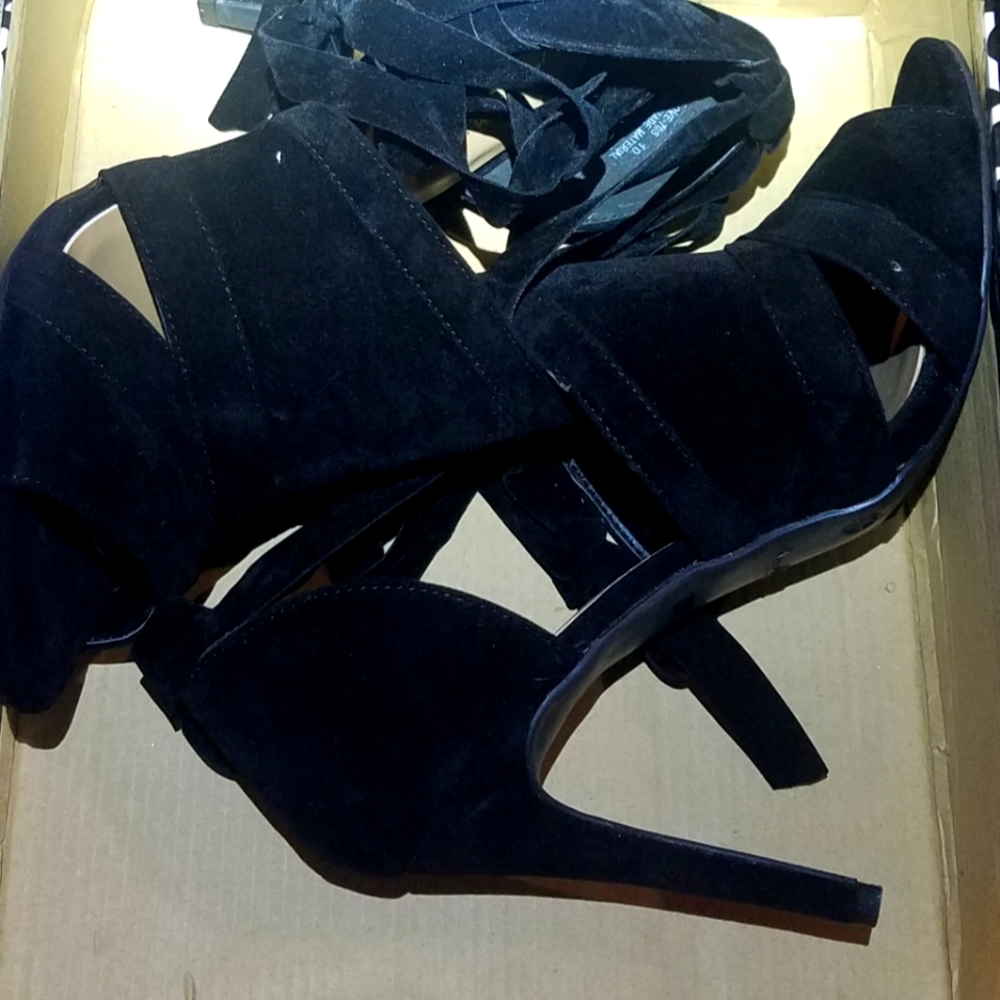 Sexy summer heels and flats